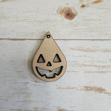 Load image into Gallery viewer, Halloween Jack-o'-lantern Faces Cutout Teardrops
