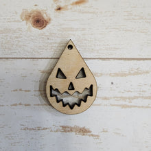 Load image into Gallery viewer, Halloween Jack-o'-lantern Faces Cutout Teardrops