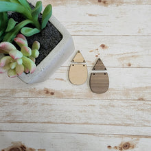 Load image into Gallery viewer, Split Teardrops