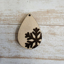 Load image into Gallery viewer, Christmas Snowflake Drops