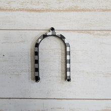 Load image into Gallery viewer, Mini White & Black Buffalo Plaid Pattern Horseshoe Connectors