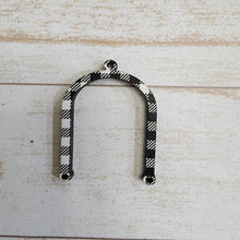 Load image into Gallery viewer, Mini White & Black Buffalo Plaid Pattern Horseshoe Connectors