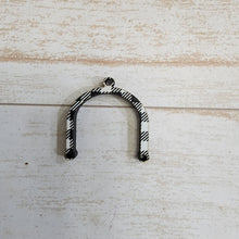 Load image into Gallery viewer, Mini White & Black Buffalo Plaid Pattern Horseshoe Connectors
