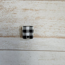 Load image into Gallery viewer, Mini White & Black Buffalo Plaid Pattern Connectors