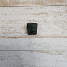 Load image into Gallery viewer, Mini Green & Black Buffalo Pattern Print Connectors