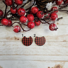 Load image into Gallery viewer, Mini Red & Black Buffalo Plaid Pattern Round Drops/Connectors