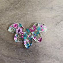Load image into Gallery viewer, Micro Floral Acrylic Connectors