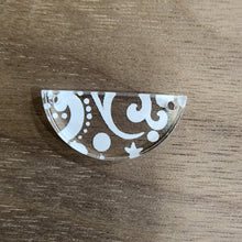 Load image into Gallery viewer, White Scrolls Acrylic Connectors