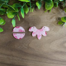 Load image into Gallery viewer, Pink Roses Acrylic Connectors