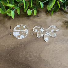 Load image into Gallery viewer, Snowflakes Acrylic Connectors
