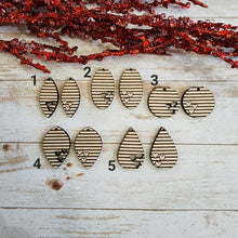 Load image into Gallery viewer, Valentine's Day Striped Triple Heart Drops