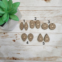 Load image into Gallery viewer, St Patrick's Day Striped Drops with Clover
