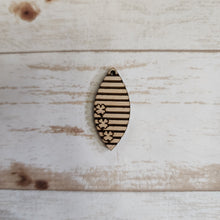 Load image into Gallery viewer, St Patrick's Day Striped Triple Clover Drops