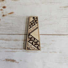 Load image into Gallery viewer, Polynesian Cutout Wide Angled Bars