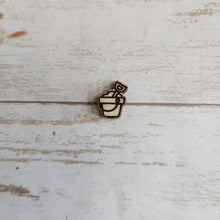 Load image into Gallery viewer, Summer Beach Studs
