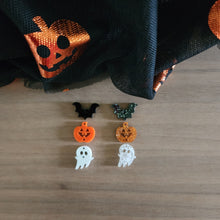 Load image into Gallery viewer, Halloween Acrylic Triple Bat, Pumpkin, &amp; Ghost Drops
