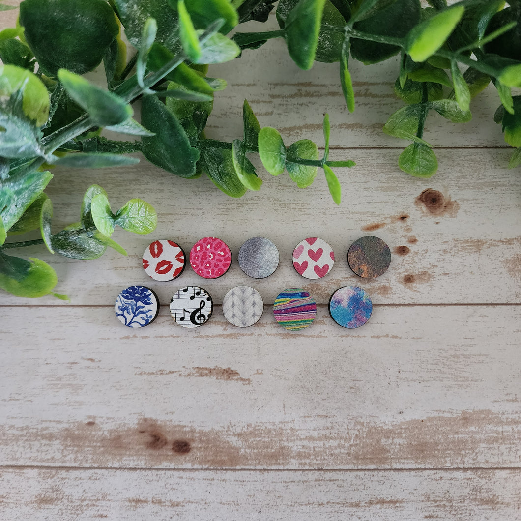 Patterned Wood Round Studs