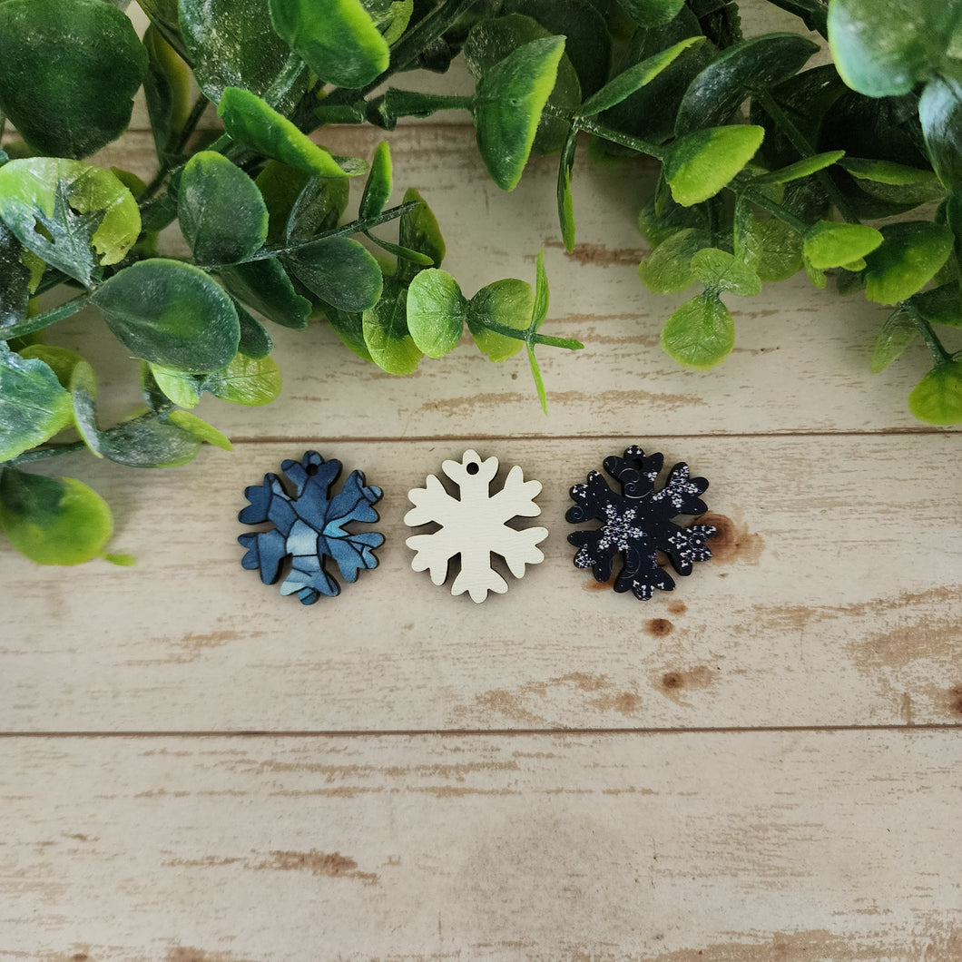 Patterned Wood Snowflake Drops