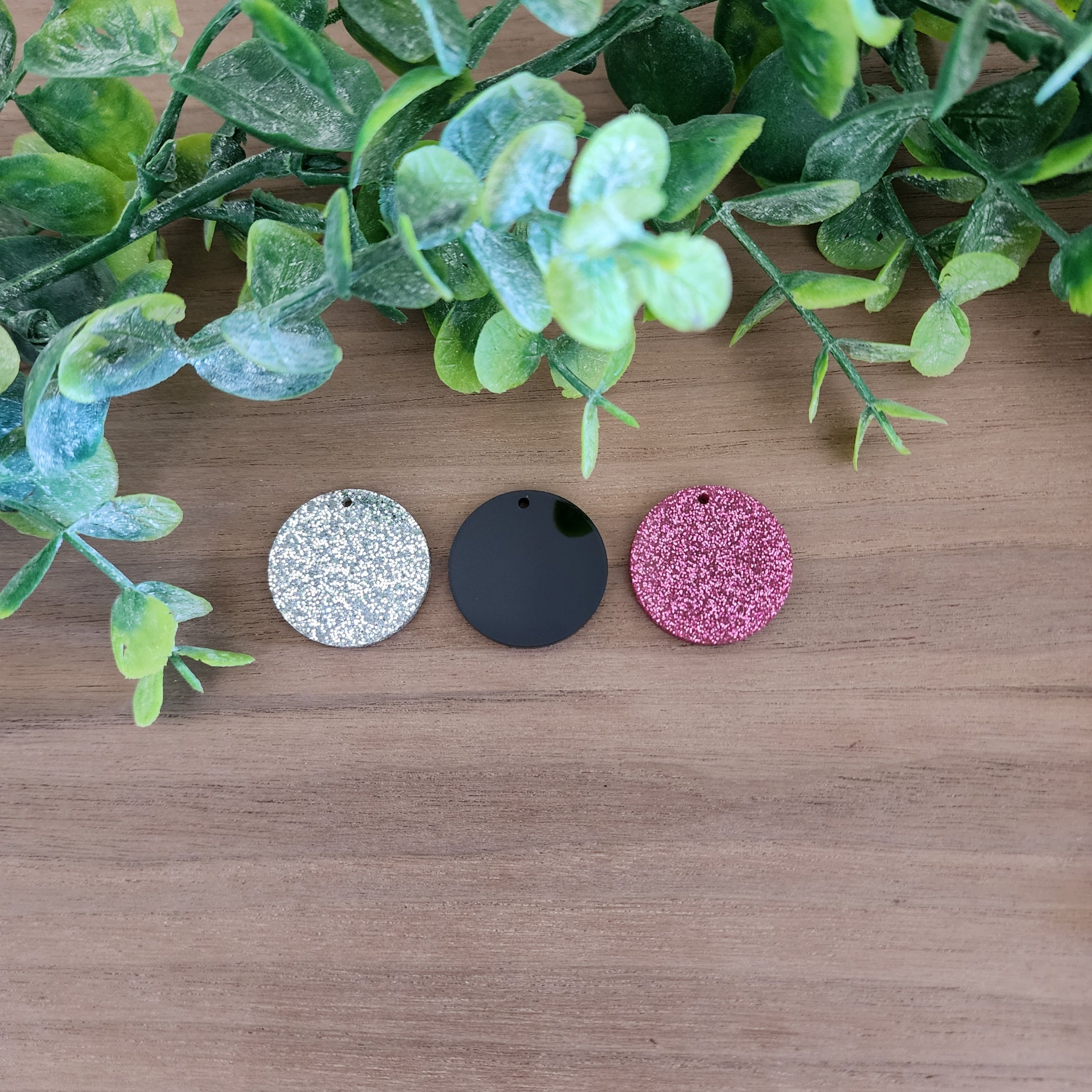 Acrylic Round Drops – LilliBella Innovations