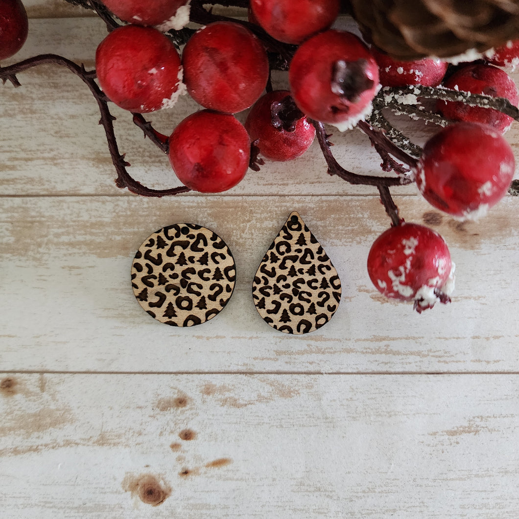 Christmas Leopard with Trees Drops