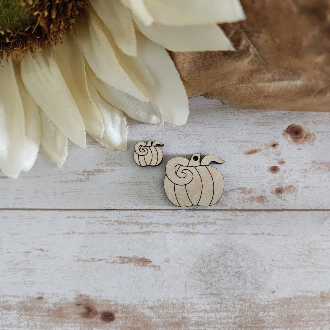 Fall Pumpkin with Vine Stud & Drop