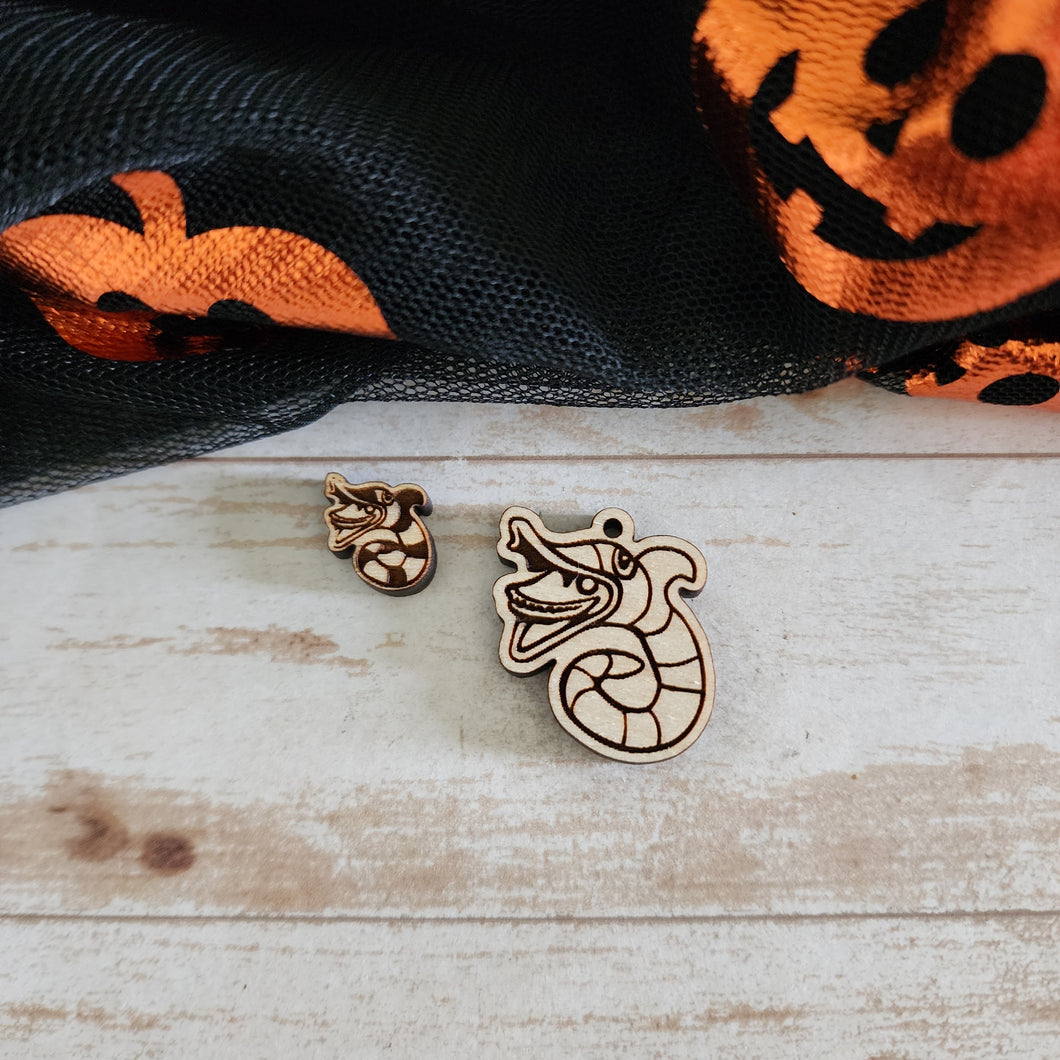 Halloween Beetlejuice Sandworm Stud & Drop