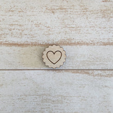 Load image into Gallery viewer, Valentine&#39;s Day Scalloped Round with Heart Stud &amp; Drops
