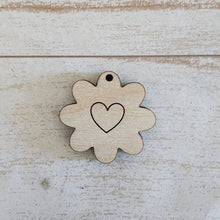 Load image into Gallery viewer, Valentine&#39;s Day 8 Petal Flower with Heart Stud &amp; Drops
