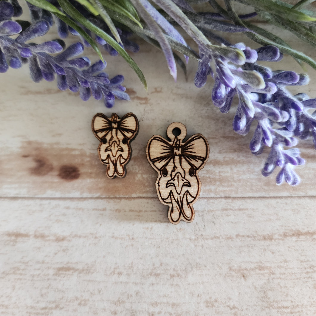 Chicken with Bow Stud & Drop