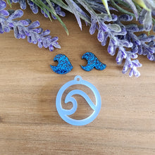 Load image into Gallery viewer, Wave Cutout Round Acrylic Stud &amp; Drop
