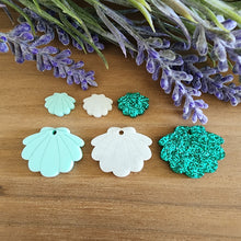 Load image into Gallery viewer, Clamshell Acrylic Stud &amp; Drop
