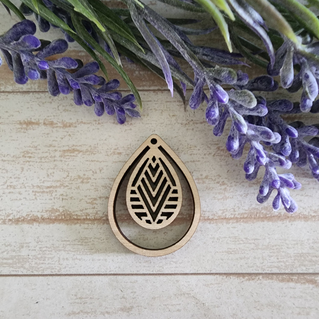 Geo Cutout Teardrop #18