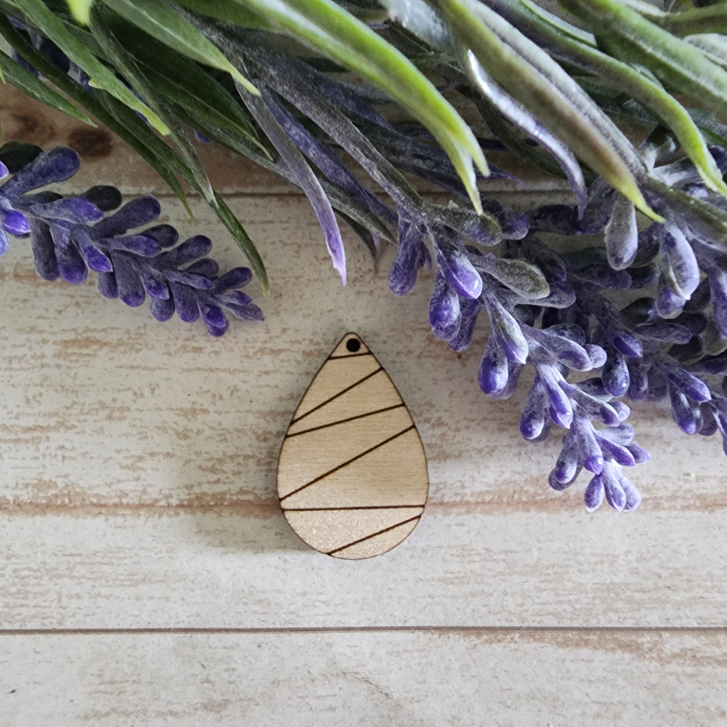 Zigzag Geometric Teardrop