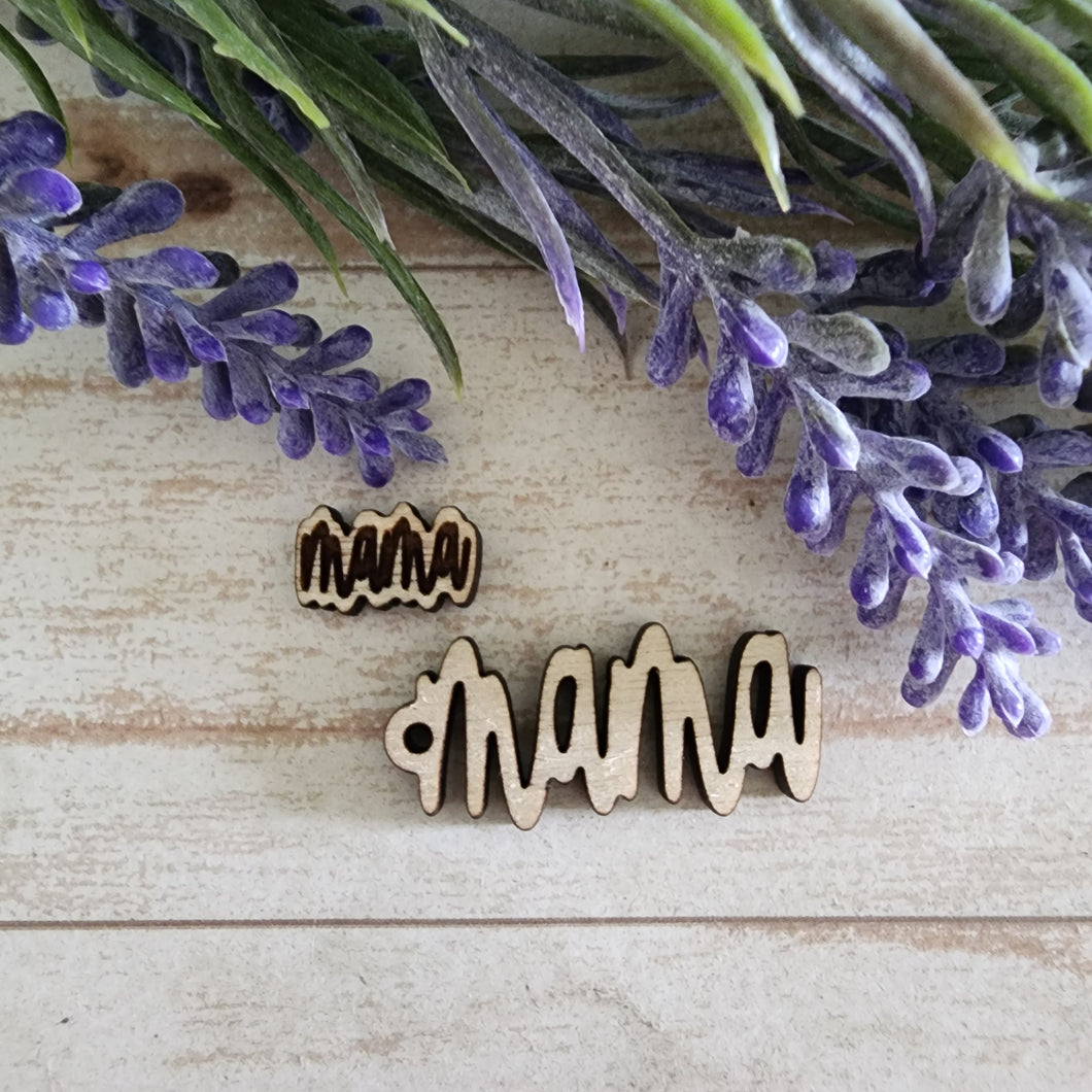 Mama Script Stud & Drop
