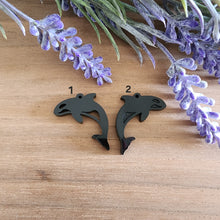 Load image into Gallery viewer, Orca/Killer Whale Acrylic Drops
