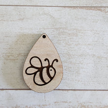 Load image into Gallery viewer, Bee Kind Studs &amp; Drops
