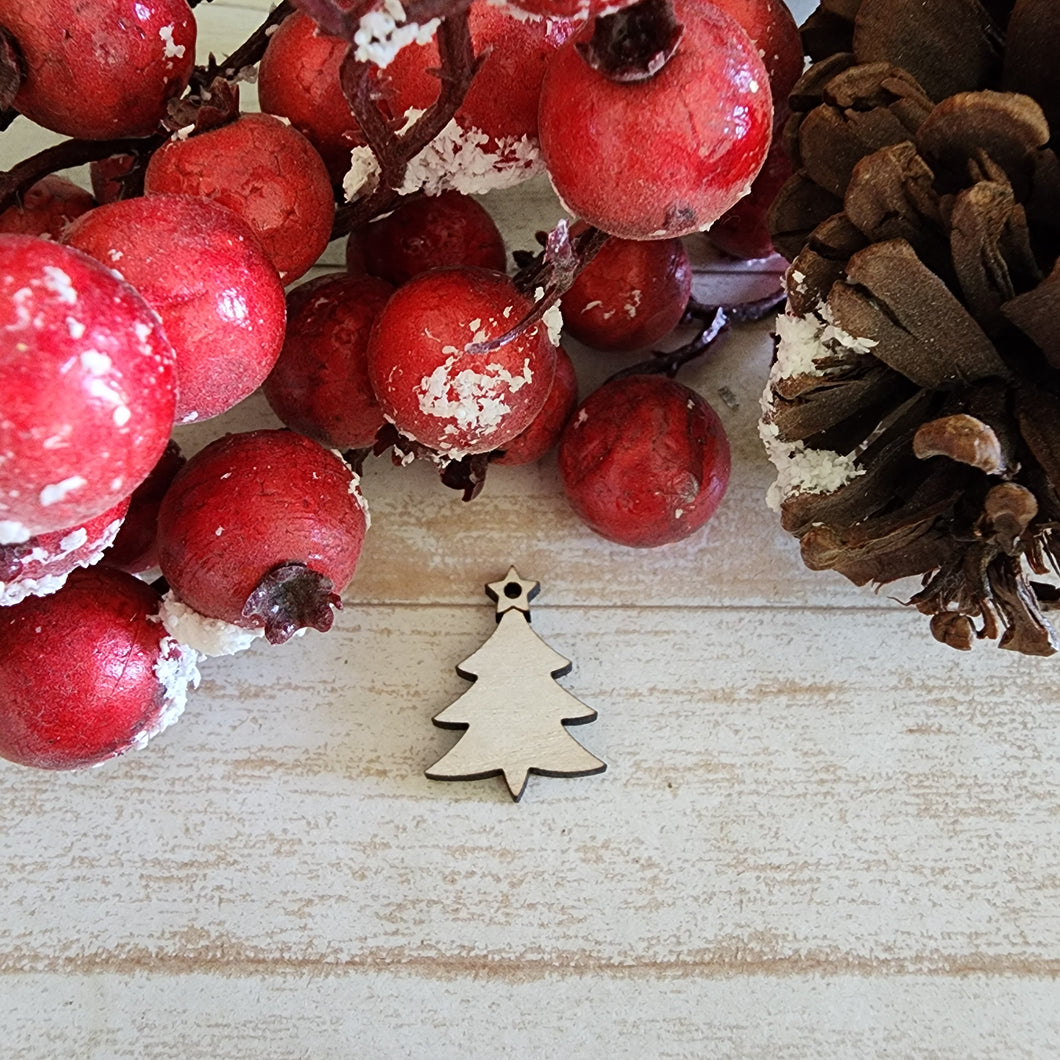 Christmas Plain Tree with Star Drop