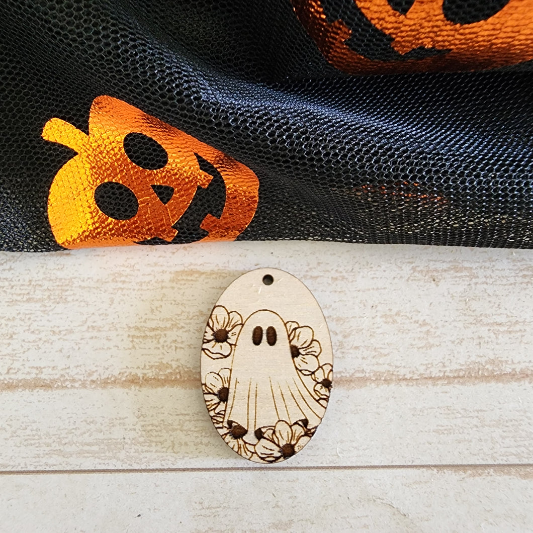 Halloween Ghost with Magnolias Oval Drop