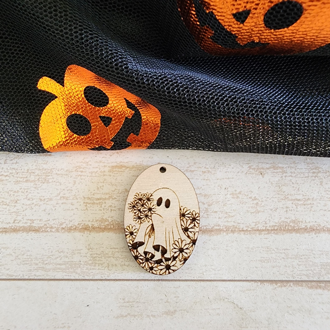 Halloween Ghost with Daisies Oval Drop