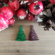 Load image into Gallery viewer, Christmas Acrylic Zig Zag Tree Drop
