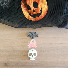 Load image into Gallery viewer, Halloween Acrylic Triple Bat, Ghost, &amp; Skull Drops
