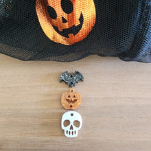 Load image into Gallery viewer, Halloween Acrylic Triple Bat, Jack o&#39; Lantern, &amp; Skull Drops
