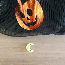 Load image into Gallery viewer, Halloween Acrylic Moon Double Hole Connector
