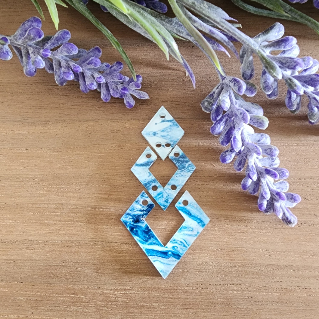 Patterned Acrylic Triple Tier Diamond Drop