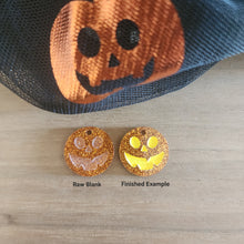 Load image into Gallery viewer, Halloween Jack o&#39; Lantern #7 Acrylic Drop
