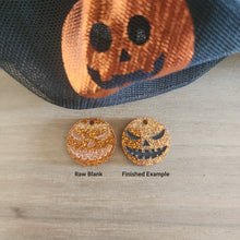 Load image into Gallery viewer, Halloween Jack o&#39; Lantern #10 Acrylic Drop

