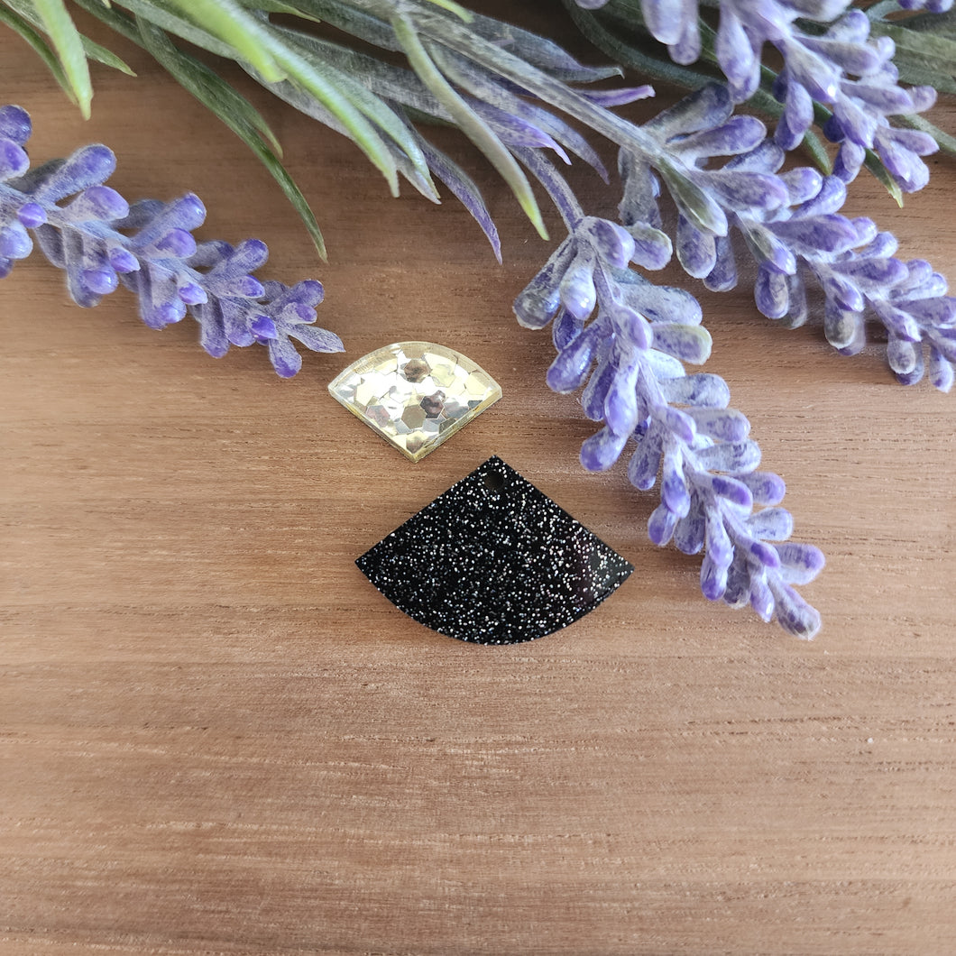 Fan Shaped Acrylic Stud & Drop