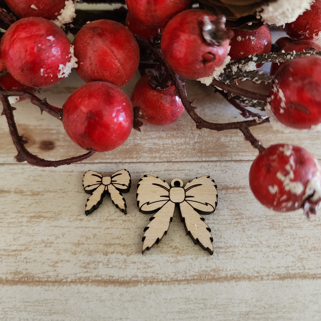 Christmas Angry Green Guy Bow Stud & Drop