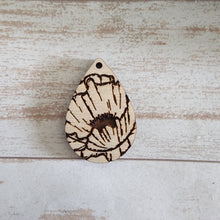 Load image into Gallery viewer, Spring Poppy Drops
