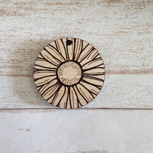 Load image into Gallery viewer, Spring Daisy Drops

